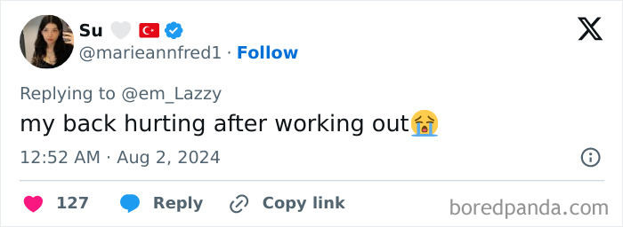 Tweet from Su expressing back pain after working out, highlighting young people's complaints about physical car keys.