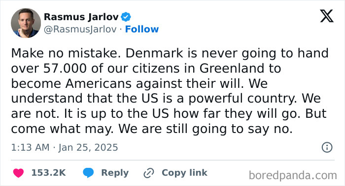 Tweet by Rasmus Jarlov expressing frustration with the current political situation and stance on Greenland citizenship.