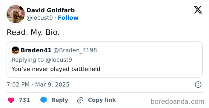 Screenshot of a hilarious online exchange where one user challenges another about playing Battlefield, showing funny interaction cases.