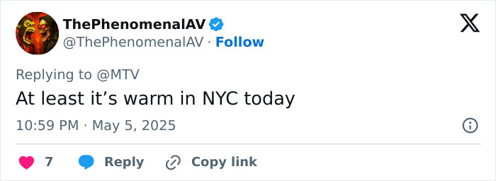 Tweet from ThePhenomenalAV joking about the warm weather in NYC on May 5, 2025, amid Sabrina Carpenter pantless Met Gala 2025 buzz.
