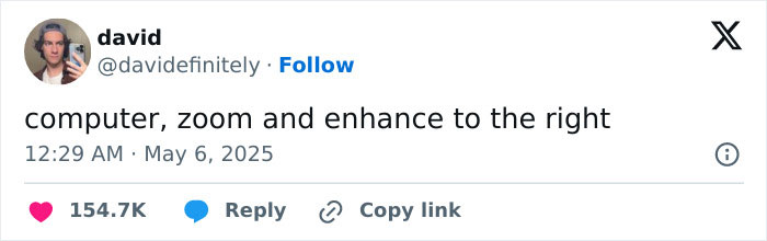 Tweet from user david suggesting to zoom and enhance to the right, referencing massive thirst over guy in Lana Del Rey Met Gala photo.