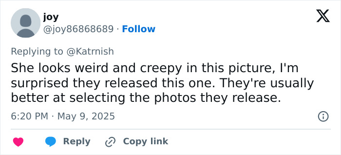 Tweet screenshot commenting on Kate Middleton portrait, mentioning right hand belongs to a male and editing accusations.