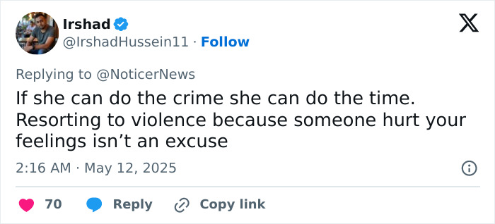Screenshot of a Twitter reply commenting on a woman setting her childhood male friend on fire after a kitchen remark.