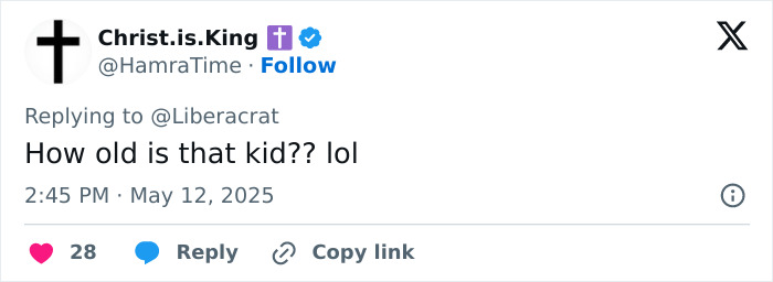 Tweet response about public breastfeeding at a restaurant sparking netizens&rsquo; reactions and calls to cover up.