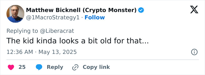 Tweet screenshot showing user commenting on breastfeeding mom with netizens' reactions and controversy about covering up in public.