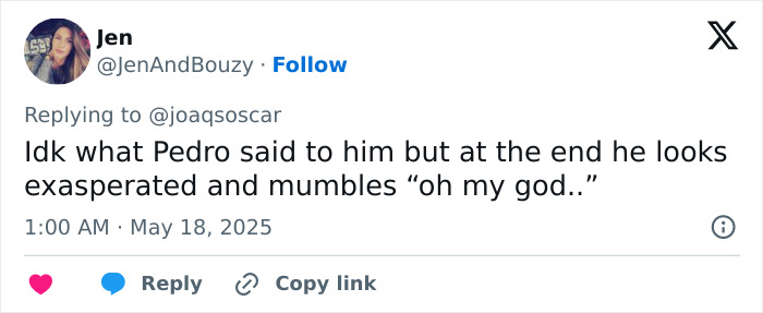 Tweet discussing lip reader decoding Pedro Pascal&rsquo;s words to Joaquin Phoenix after an unintentionally offensive hand wave.