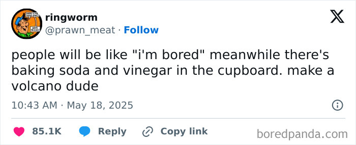 Screenshot of a funny tweet about baking soda and vinegar from a May collection of humorous tweets.