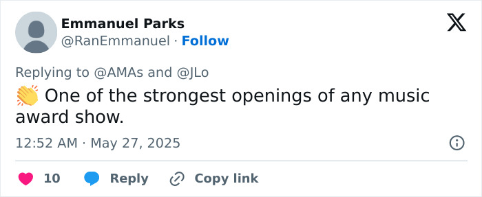 Tweet praising Jennifer Lopez's strong opening at the AMAs following controversy over her lesbian kiss moment.