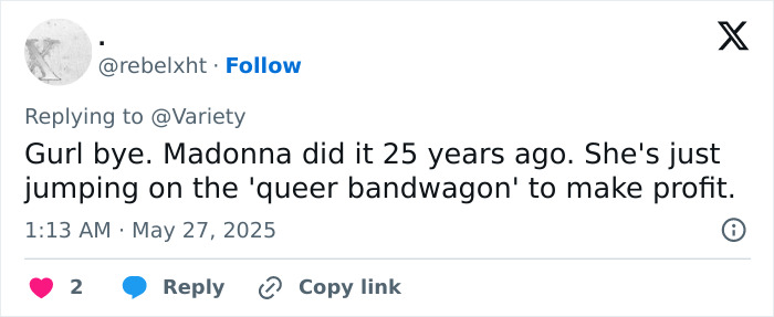 Tweet criticizing Jennifer Lopez for her lesbian kiss at the AMAs, discussing reactions and motivations behind the act.