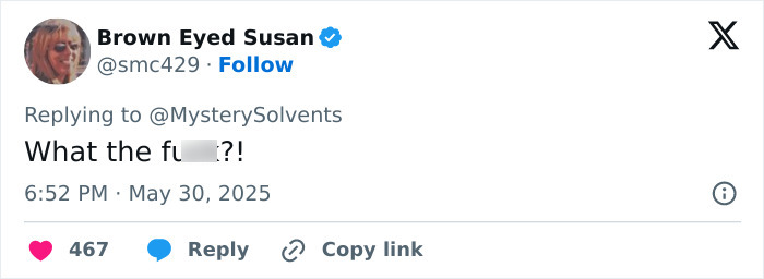 Elon Musk at White House with visible black eye and head tics, raising concerns about his recent glitching behavior