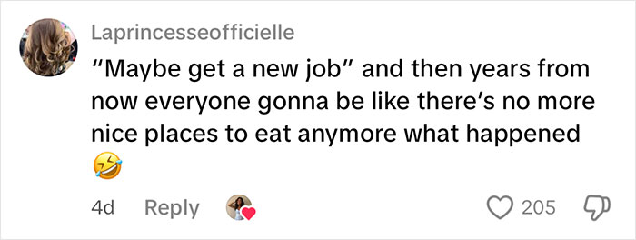 Social media comment showing a user upset about tips, reflecting a waitress left upset after reviewing her daily tips.