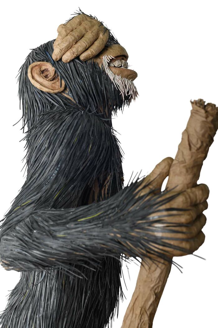 I Turn Discarded Bike Parts, Tubes, And Tires Into Sculptures I Turn Discarded Bike Parts, Tubes, And Tires Into Sculptures