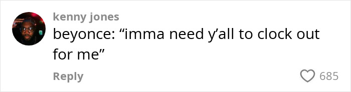 Screenshot of a social media comment about a dangerous malfunction at Beyoncé's show that worried fans for her safety. Screenshot of a social media comment about a dangerous malfunction at Beyoncé's show that worried fans for her safety.