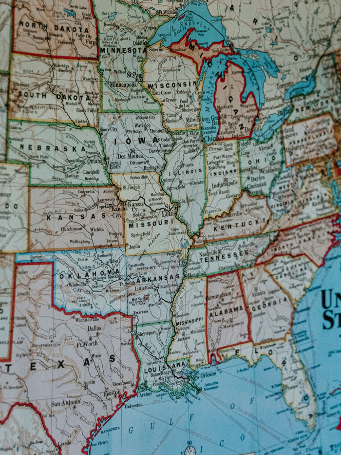Map of central and southern United States highlighting states and cities, illustrating common money saving mistakes.