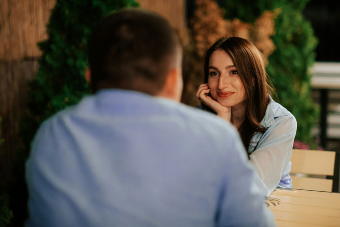Men Are Venting About Women’s Creepy Behaviors And Point Out These 30