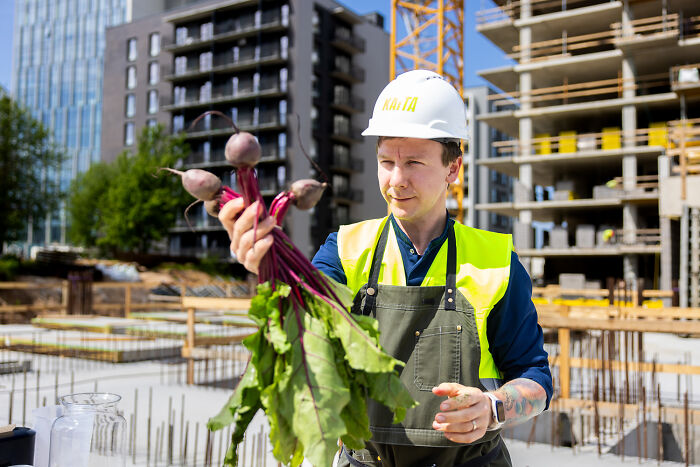 Move Over Fireworks, This Country Lifts Soup Into The Sky To Start Summer, And Here Are 9 Pics To Prove It