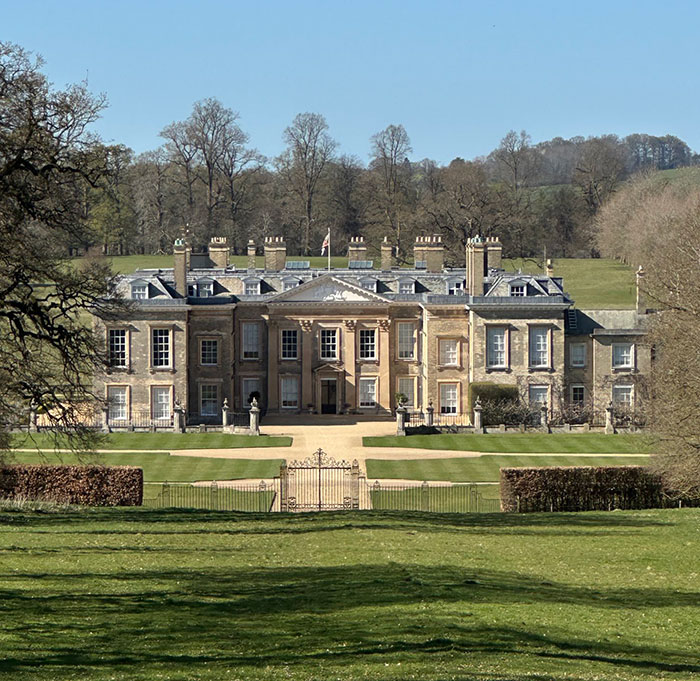 Princess Diana’s Iconic Althorp House Set On Fire In Arson Attack Princess Diana’s Iconic Althorp House Set On Fire In Arson Attack