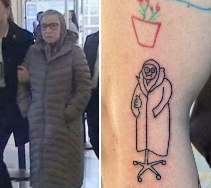 Tatuaje humorístico de una persona con abrigo largo similar a una imagen real, ejemplificando tatuajes graciosos y extraños.
