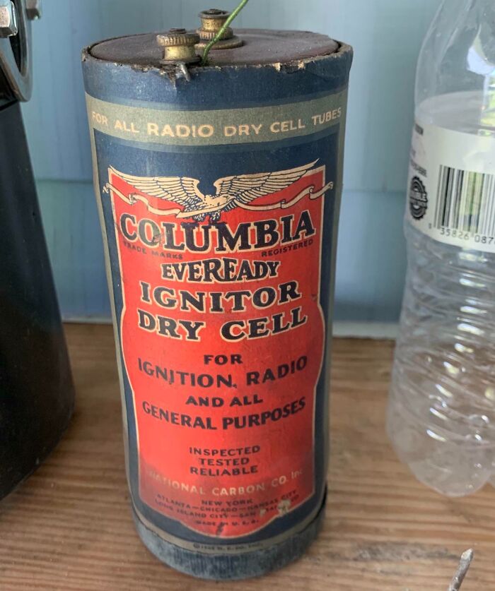 Vintage Columbia Eveready ignitor dry cell battery for radio and ignition, an unusual find in old houses.