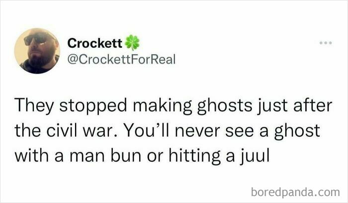 Funny tweet about ghosts and modern trends featured in hilariously random posts to brighten your day.