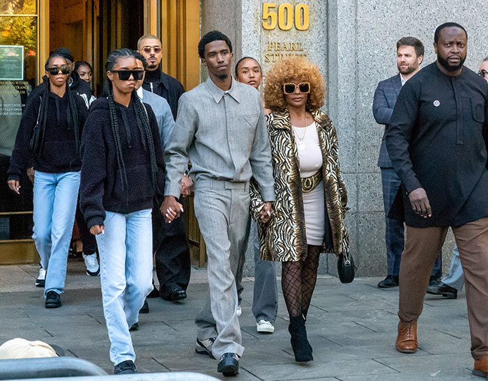 Group of people walking outside courthouse at 500 Pearl Street amid major twist in Diddy case involving alleged victim disappearance