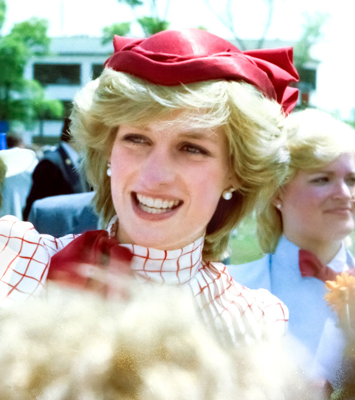 Princess Diana’s Iconic Althorp House Set On Fire In Arson Attack Princess Diana’s Iconic Althorp House Set On Fire In Arson Attack