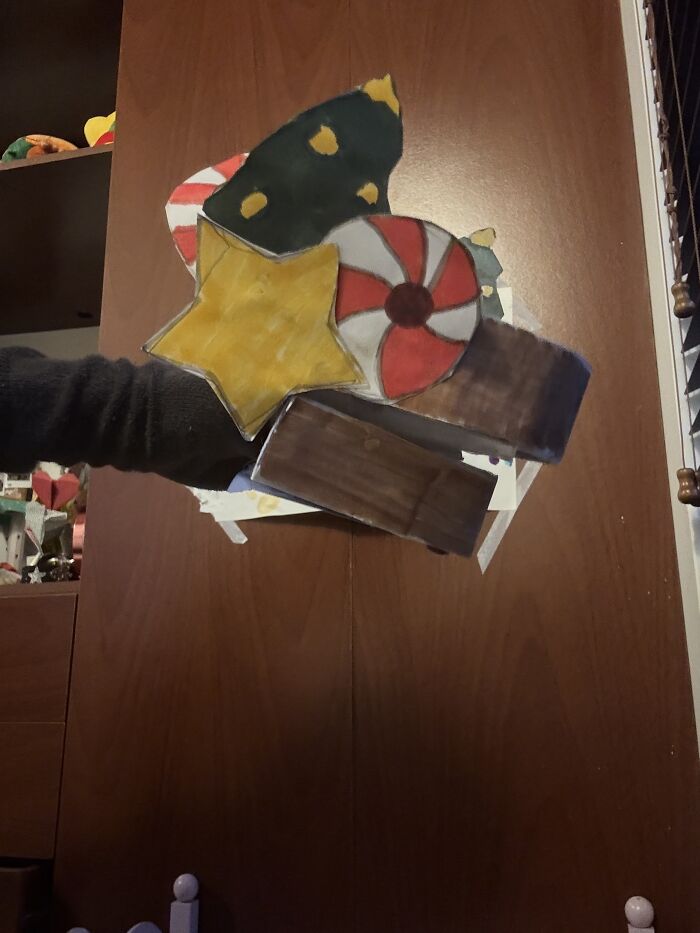 First Round Base Puppet Called Jingle