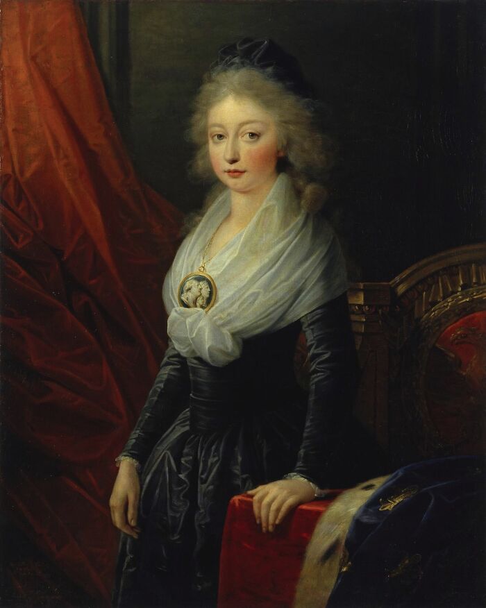 Portrait of a royal woman in historical attire, highlighting surprising facts about royals in history textbooks.