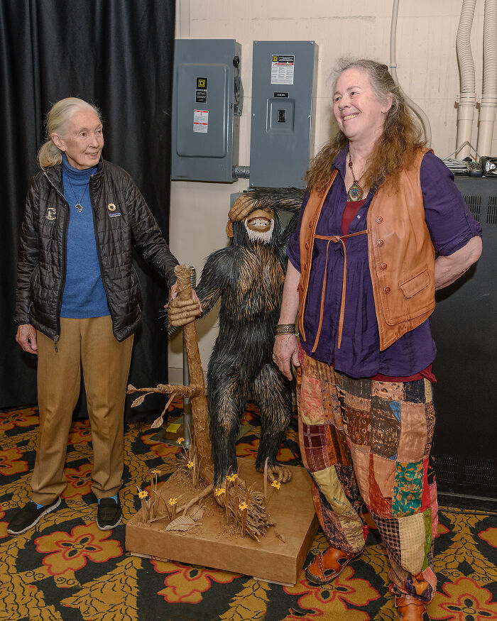 I Turn Discarded Bike Parts, Tubes, And Tires Into Sculptures I Turn Discarded Bike Parts, Tubes, And Tires Into Sculptures