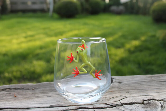 I Made Glass Frog And Octopus Figurines That Hang On Glass