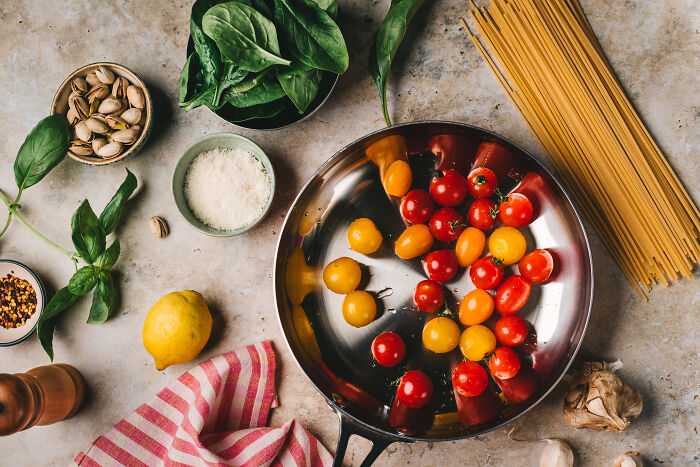 Meghan Markle&rsquo;s Viral One-Pot Pasta Gets A Cozy Homemade Makeover
