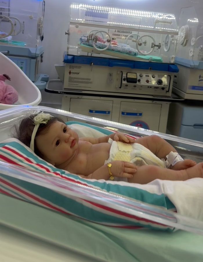 "Losing Their Sanity": Woman Accuses Lawyer Of &ldquo;Intolerance&rdquo; For Refusing "Reborn" Baby Case