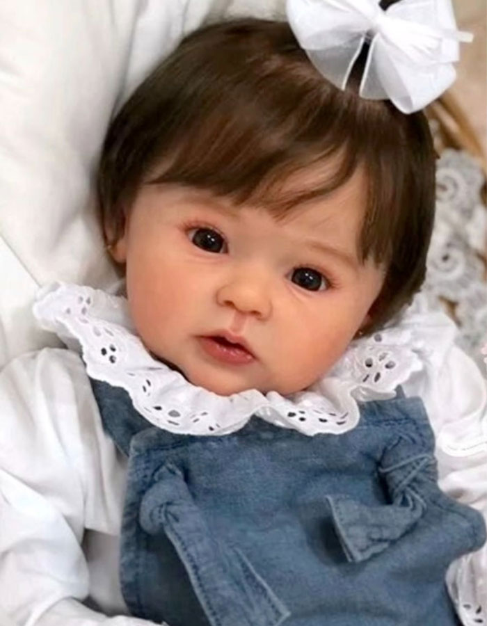 "Losing Their Sanity": Woman Accuses Lawyer Of &ldquo;Intolerance&rdquo; For Refusing "Reborn" Baby Case