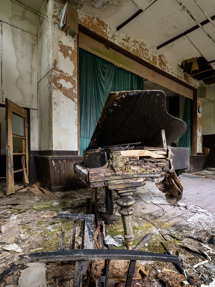 Requiem Pour Pianos 161