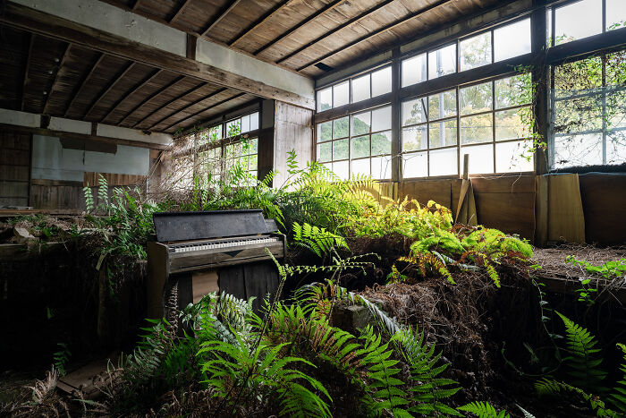 Requiem Pour Pianos 163