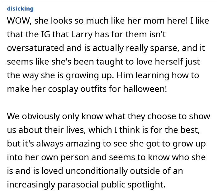 Anna Nicole Smith's look-alike 18YO daughter wearing mom's dress, sending fans into a frenzy with her style.