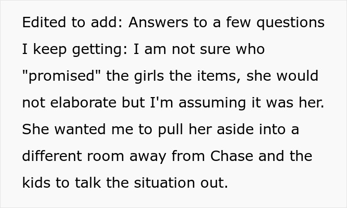 Text discussing concerns about checking brother’s girlfriend’s bags before leaving the house in a family situation. Text discussing concerns about checking brother’s girlfriend’s bags before leaving the house in a family situation.