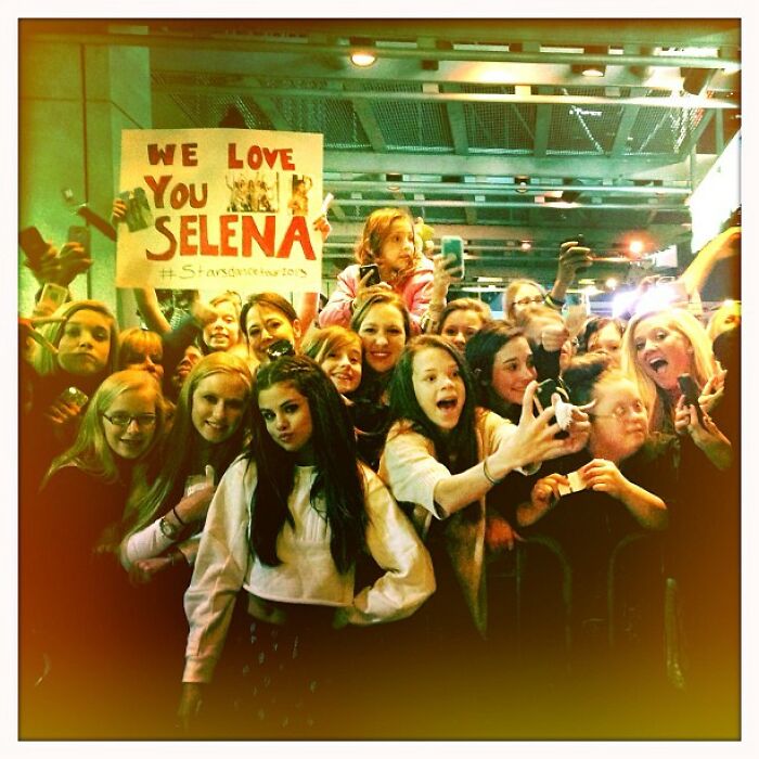 Fans taking selfies with Selena during a memorable Instagram post from celebrities shared way back in the day.