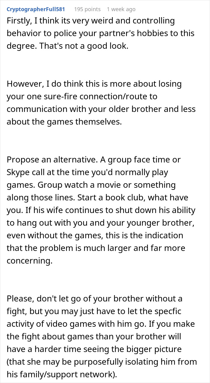 Comment discussing the impact of a woman ending fianc&eacute;'s gaming on sibling relationships and communication.