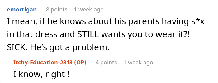 Screenshot of a Reddit discussion about a woman refusing to wear her fianc&eacute;&rsquo;s mom&rsquo;s used wedding dress.