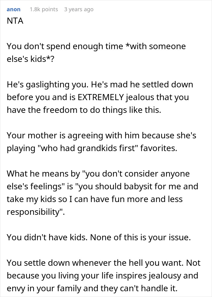 Guy Refuses To Change Travel Plans To Accommodate Brother’s Kids, Family Drama Ensues Guy Refuses To Change Travel Plans To Accommodate Brother’s Kids, Family Drama Ensues