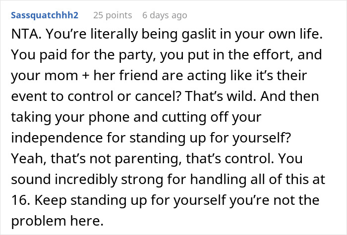 Alt text: Online discussion about a Sweet 16 party showing a strong defense of having a say in event decisions after paying most costs Alt text: Online discussion about a Sweet 16 party showing a strong defense of having a say in event decisions after paying most costs