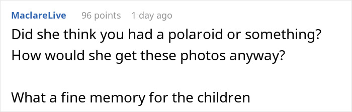 Comment on Reddit post discussing entitled mom interrupting a couple&rsquo;s photoshoot to demand free pictures of her kids.