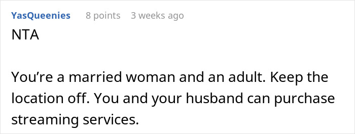 Text post from user YasQueenies stating NTA and advising to keep phone location off to prevent parents using tracking.