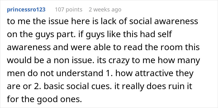 Screenshot of a Reddit comment discussing lack of social awareness in guy gym flirting and why women dislike it.