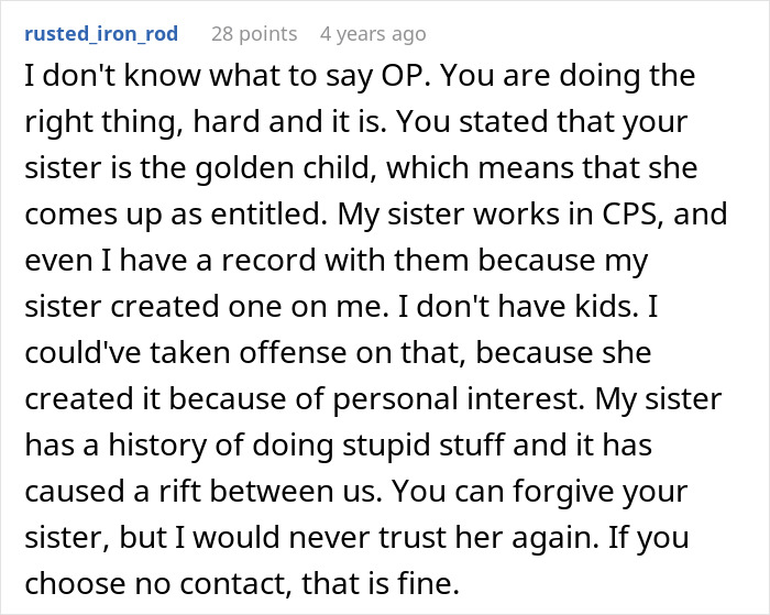 Reddit comment discussing a dad teaching his daughter basic tasks after wife&rsquo;s passing, with sister calling it neglect.