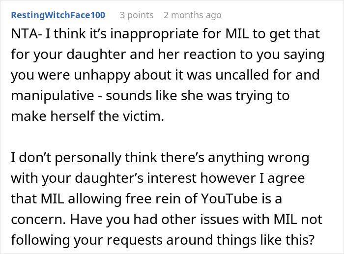 Reddit comment discussing mom furious over MIL&rsquo;s weird gift to her pregnancy-obsessed 6-year-old daughter.