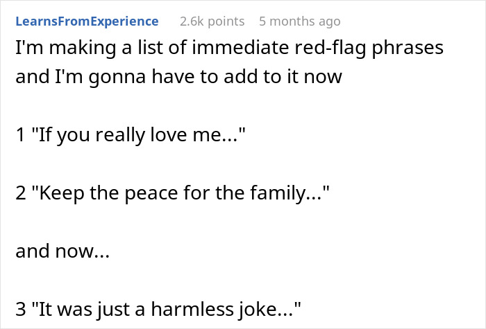 Niece Publicly Mocks Aunt’s Child-Free Life, Is Shocked When Her College Fund Disappears Niece Publicly Mocks Aunt’s Child-Free Life, Is Shocked When Her College Fund Disappears