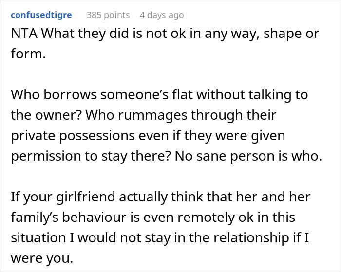 Reddit comment discussing the chaos caused when someone returns early from a work trip to find their home disrupted. Reddit comment discussing the chaos caused when someone returns early from a work trip to find their home disrupted.