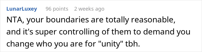 Screenshot of a Reddit comment discussing woman refusing to wear a wig at brother’s wedding and setting boundaries. Screenshot of a Reddit comment discussing woman refusing to wear a wig at brother’s wedding and setting boundaries.